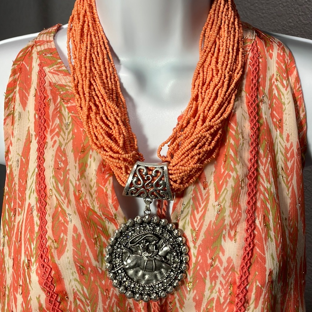 NWT Neva seed bead medallion western necklace